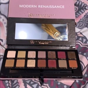 Modern Renaissance Anastasia Palette 🎨